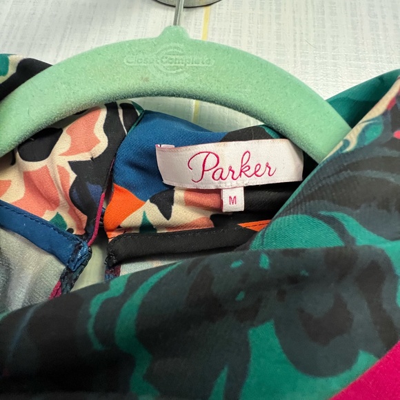 Floral Silky No Sleeve Blouse - Picture 3 of 5